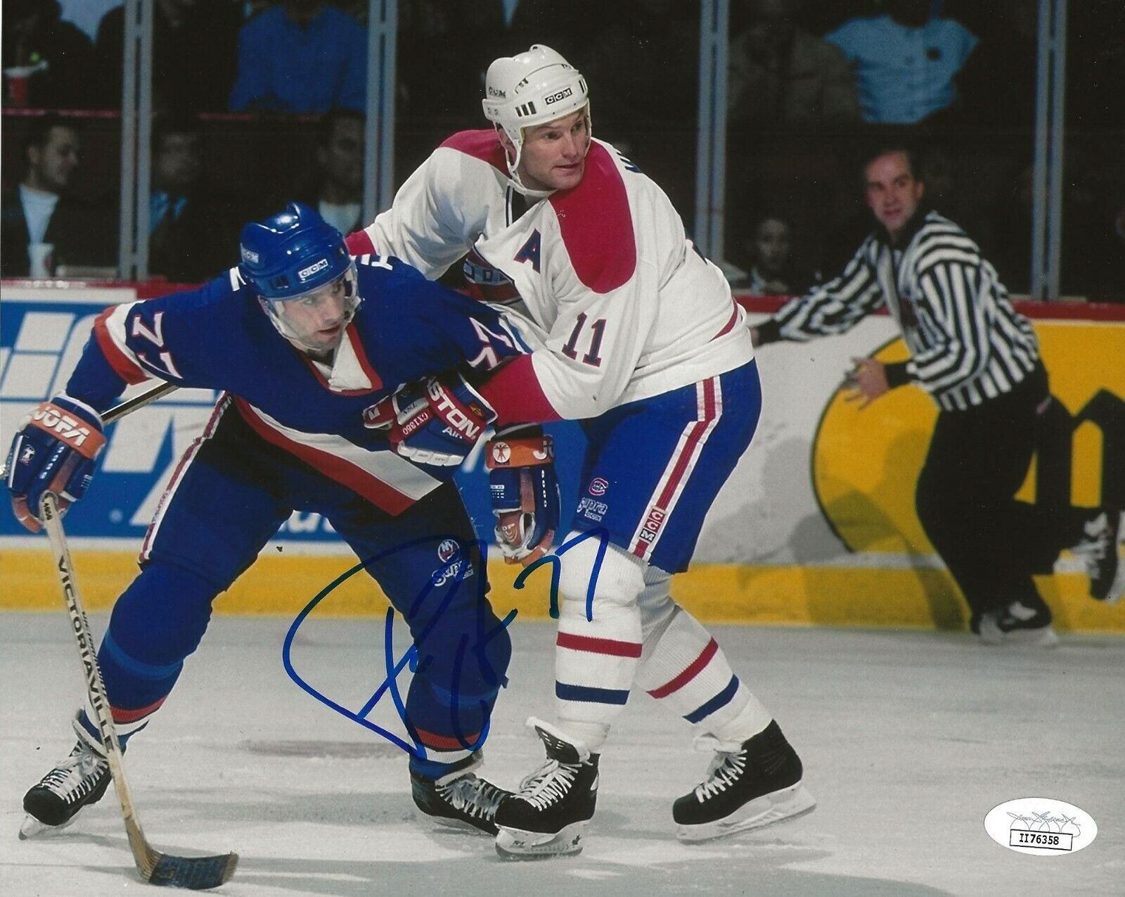 Pierre Turgeon signed New York Islanders 8x10 Photo Poster painting autographed JSA