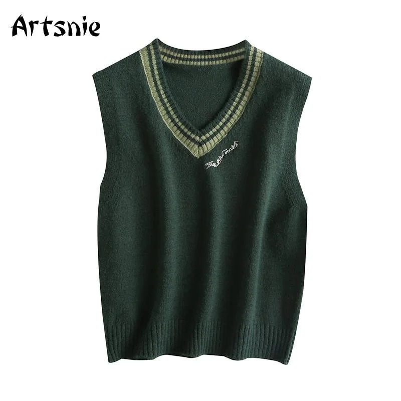 Artsnie Letter Embroidery Sweet Women Sweater Vest Winter V Neck Sleeveless Pull Femme Vintage Casual Sweaters Jumper Mujer