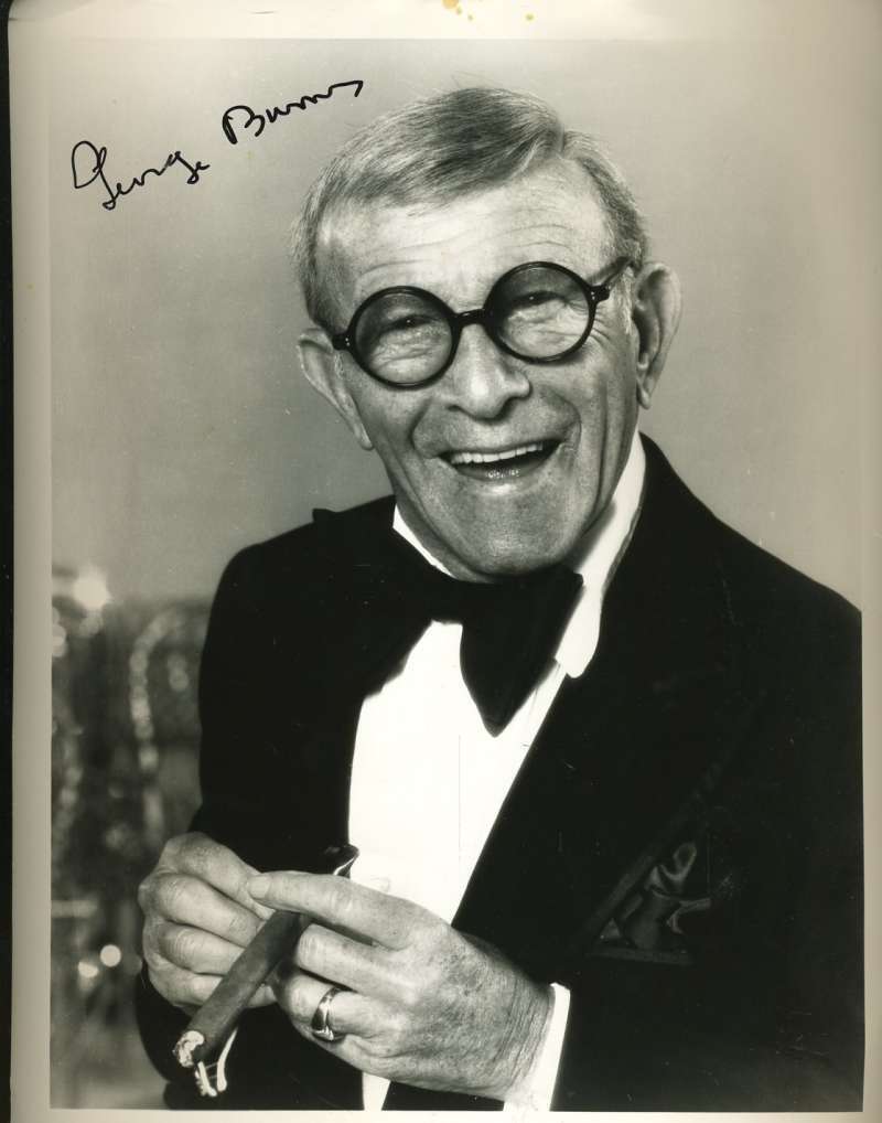 George Burns Psa/dna Signed 8x10 Photo Poster painting Authenticated Autograph