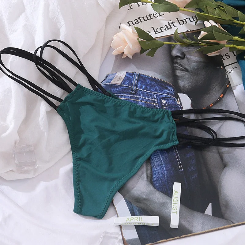 European Style Thong Sexy Leopard Ice Silk Panties Low Waist Seamless Comfort T-Pants Fashion Ribbon Hollow Out G-StringLingerie