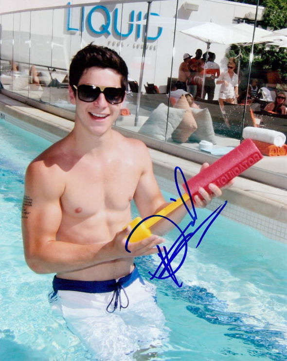 David Henrie signed 8x10 Photo Poster painting in-person shirtless