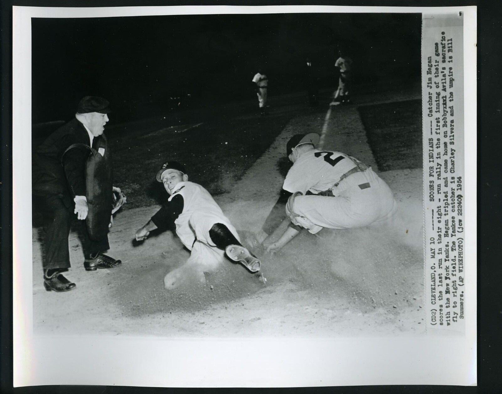 Jim Hegan & Charlie Silvera 1954 Press Photo Poster painting Cleveland Indians New York Yankees