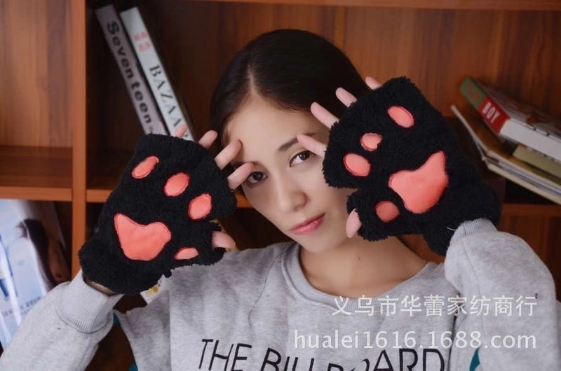 Women’s Cute Cartoon Plush Gloves 1 Pair