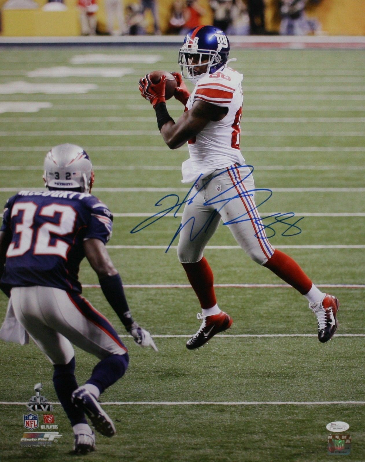 Hakeem Nicks Autographed 16x20 In Air Against Patriots Photo Poster painting- JSA Authenticated