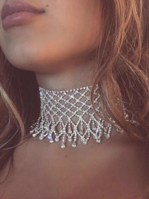 Crystal rhinestone sexy necklace