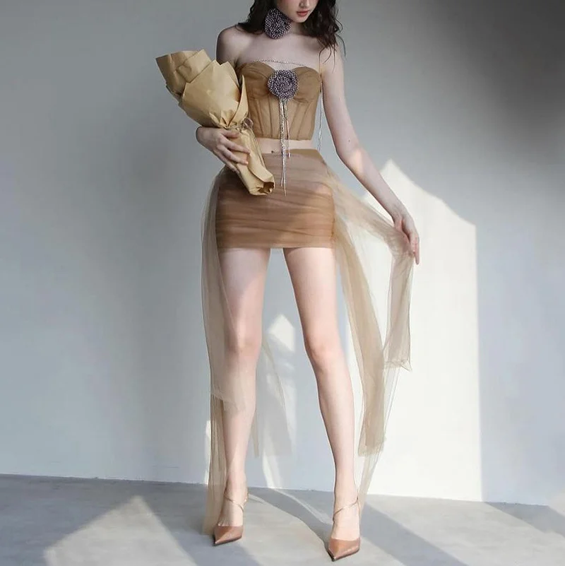Uveng 2024 Summer New Women's Three-Dimensional Flower Decoration Wrapped Chest Umbilly Vest Mesh Half-Dress Skirt