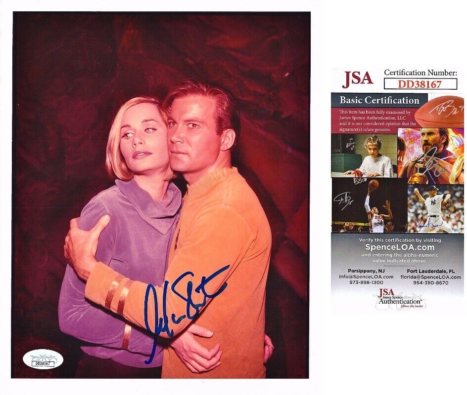 William Shatner Signed STAR TREK 8x10 Photo Poster painting - JSA Certificate of Authenticity