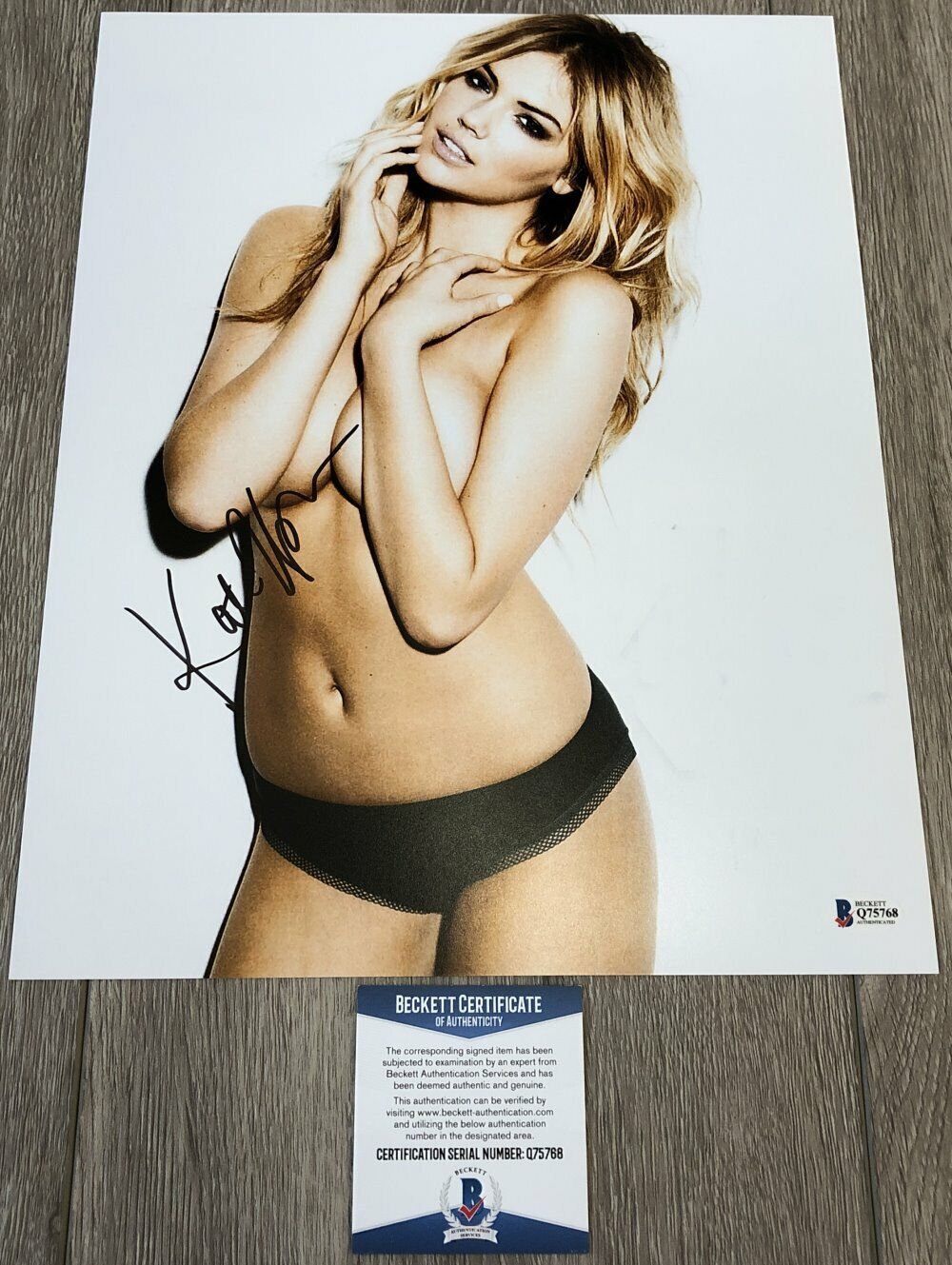 KATE UPTON SIGNED SPORTS ILLUSTRATED 11x14 Photo Poster painting w/EXACT PROOF BECKETT BAS COA