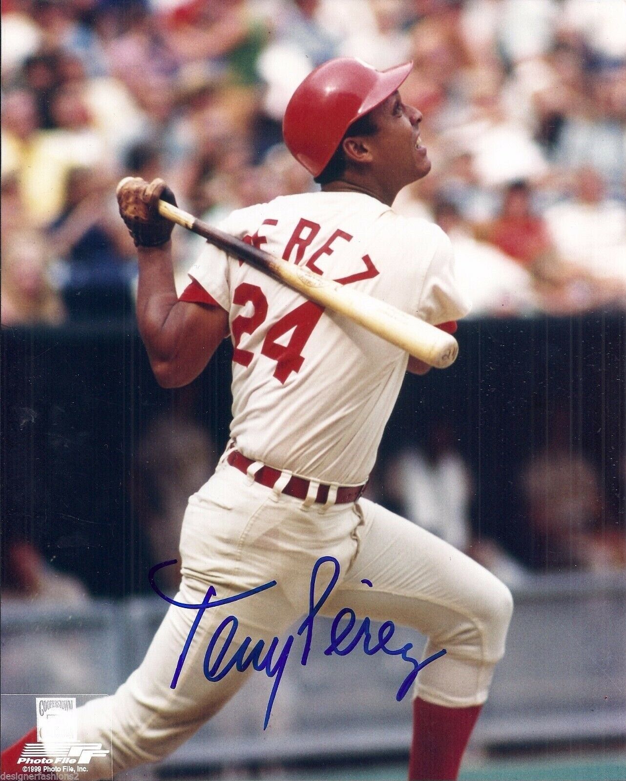 Tony Perez Autographed Signed 8x10 Photo Poster painting ( HOF Reds ) REPRINT