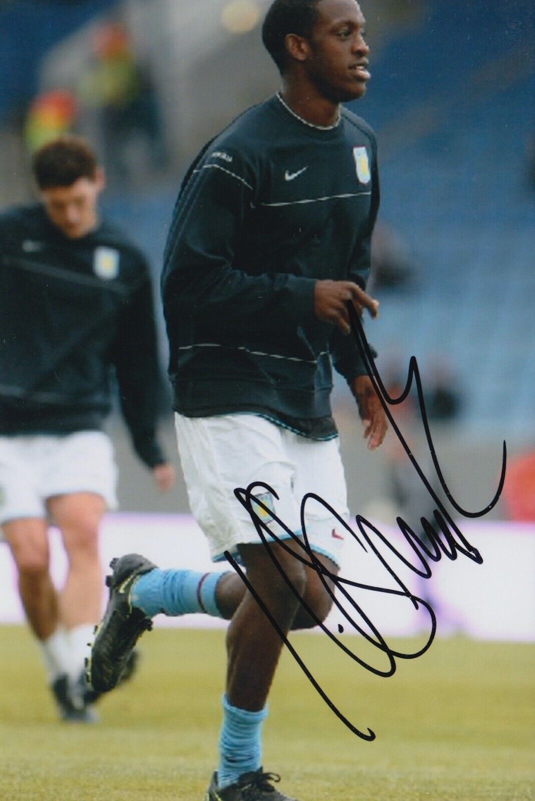 ISAIAH OSBOURNE HAND SIGNED 6X4 Photo Poster painting - FOOTBALL AUTOGRAPH - ASTON VILLA