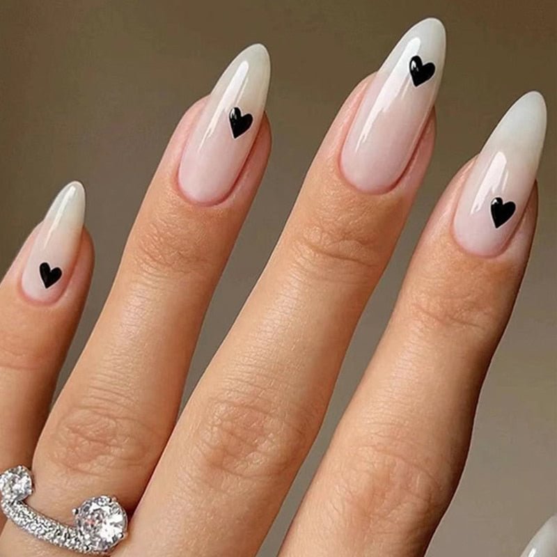 24pcs Black Heart Line Designs Fake Nails French Almond Transparent Full Cover False Nails Pink Lovely Wearable Finished Nails