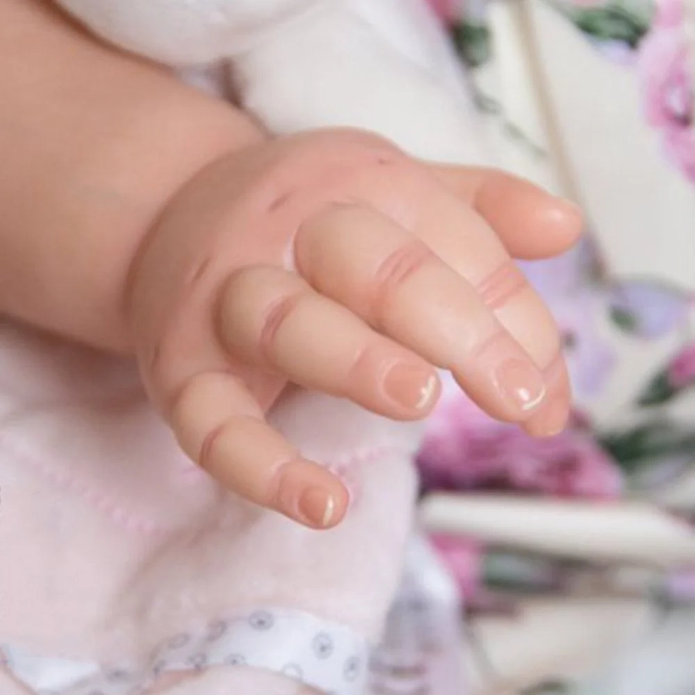 19 inch sweet Lora  reborn baby doll