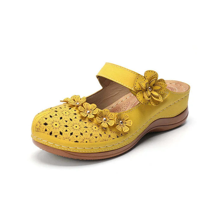 Women's Casual Cutout Floral Closed Toe Sandals  Stunahome.com