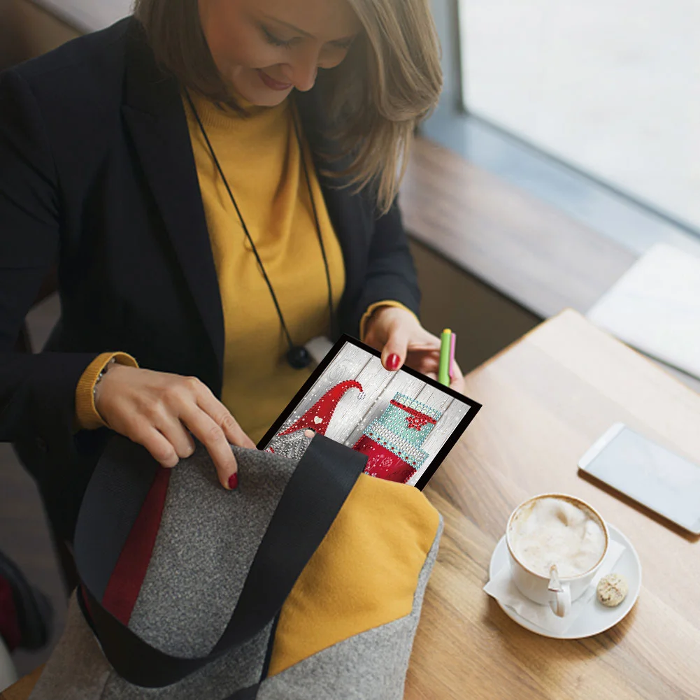 Christmas Style Partial Shaped Drill 50 Pages A5 Diamond Painting Book