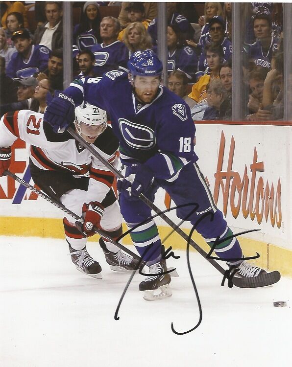 Vancouver Canucks Ryan Stanton Signed Autographed 8x10 Photo Poster painting COA A