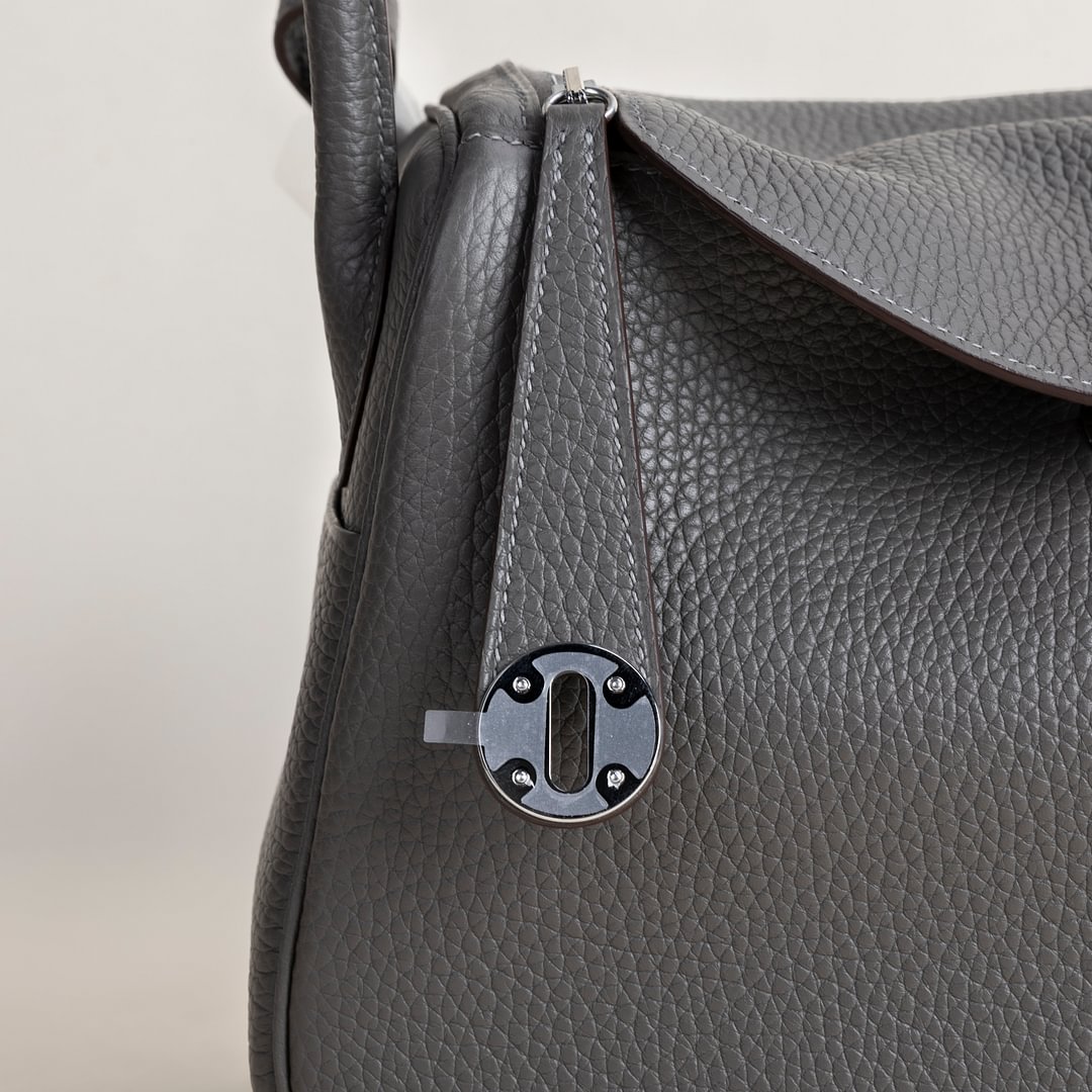 Lindy 26cm Clemence leather 8F Etain PHW