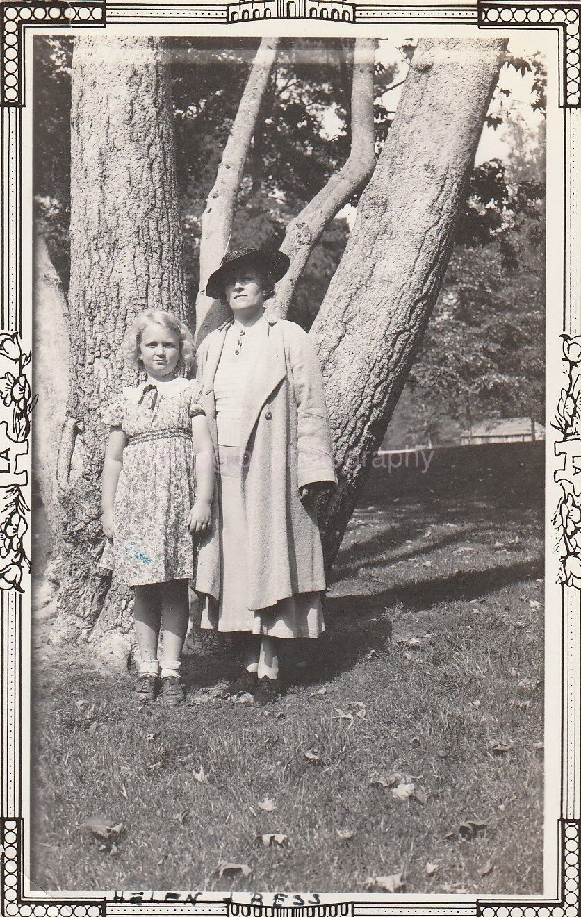 Mother Daughter Tree FOUND Photo Poster painting 20's 30's BLACK and WHITED 86 6