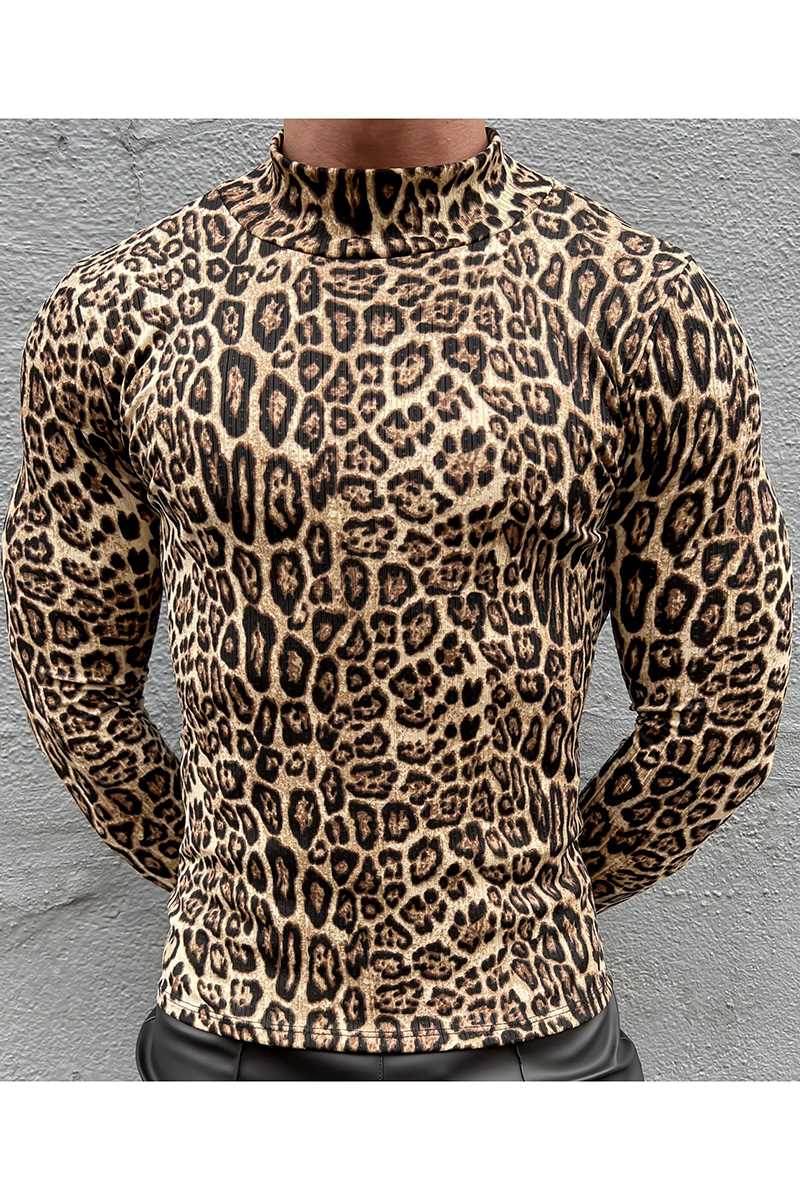 Ciciful Leopard Print Slim-Fit Long Sleeve Mock Neck T-shirt