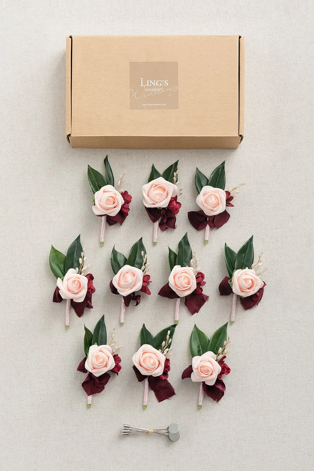 Boutonnieres for Guest in Romantic Marsala