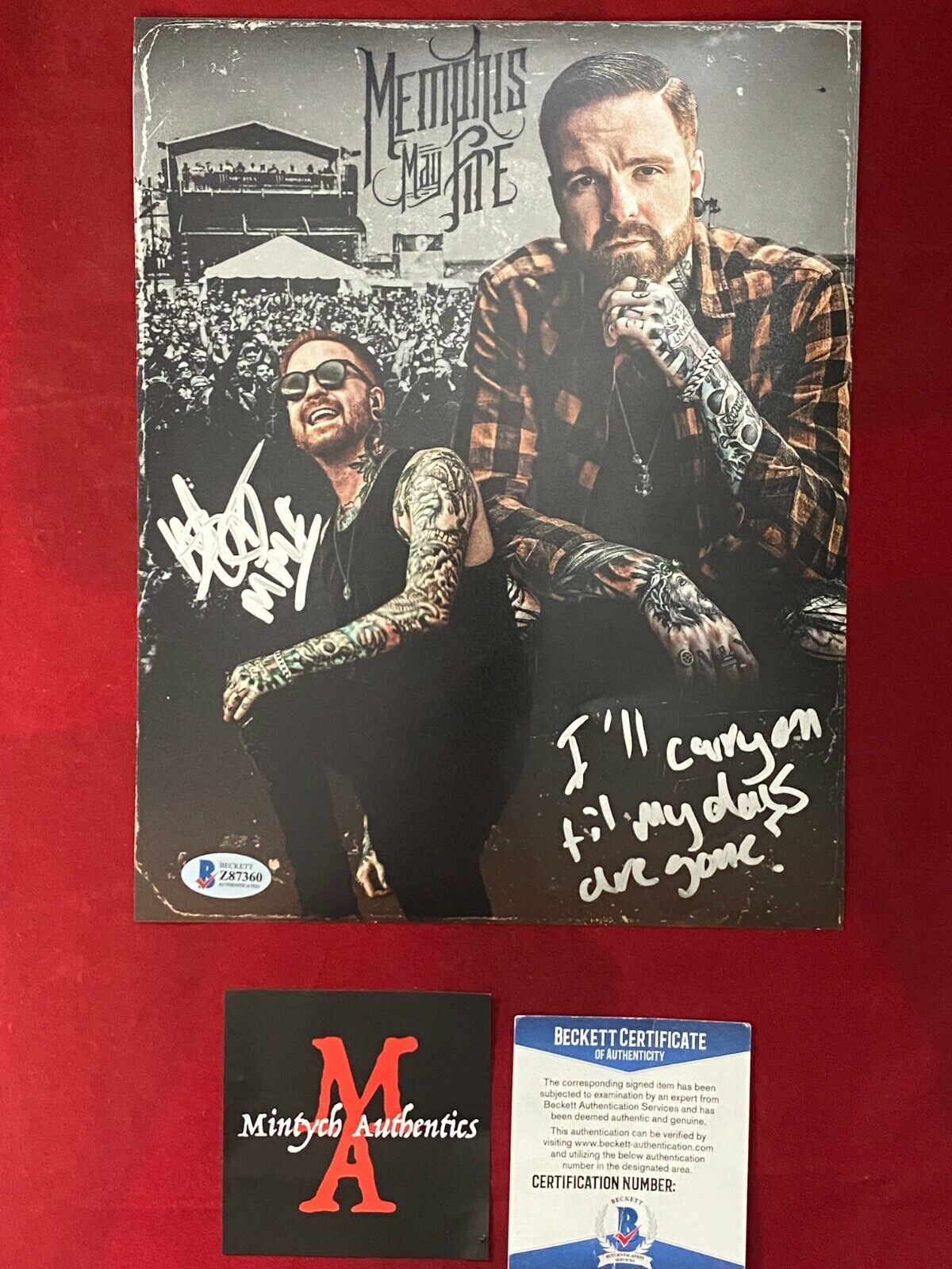 MATTY MULLINS SIGNED 8X10 Photo Poster painting! MEMPHIS MAY FIRE! BECKETT! BROKEN UNCONDITIONAL