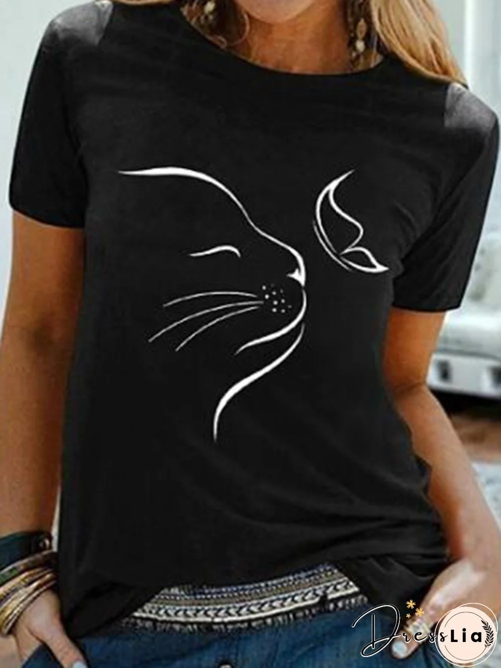 Cat And Butterfly Short Sleeves Crew Neck Plus Size Casual T-Shirt