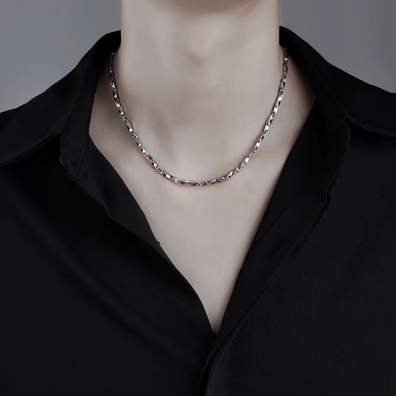 Unisex Lake Titanium Steel Trendy Versatile Collarbone Chain
