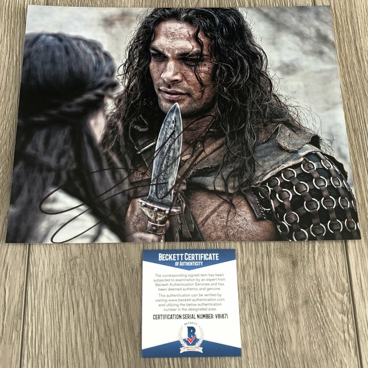 JASON MOMOA SIGNED CONAN THE BARBARIAN 8x10 Photo Poster painting w/PROOF & BECKETT BAS COA