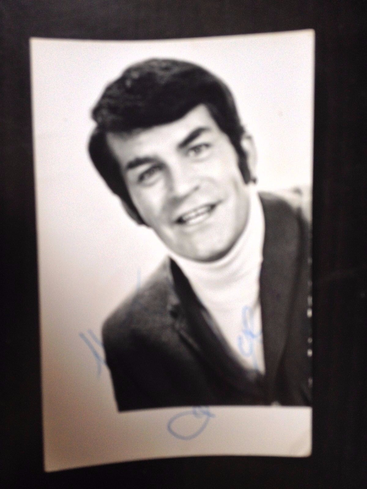 TED ROGERS - LATE GREAT COMEDIAN & TV SHOW HOST - EXCELLENT SIGNED B/W Photo Poster painting