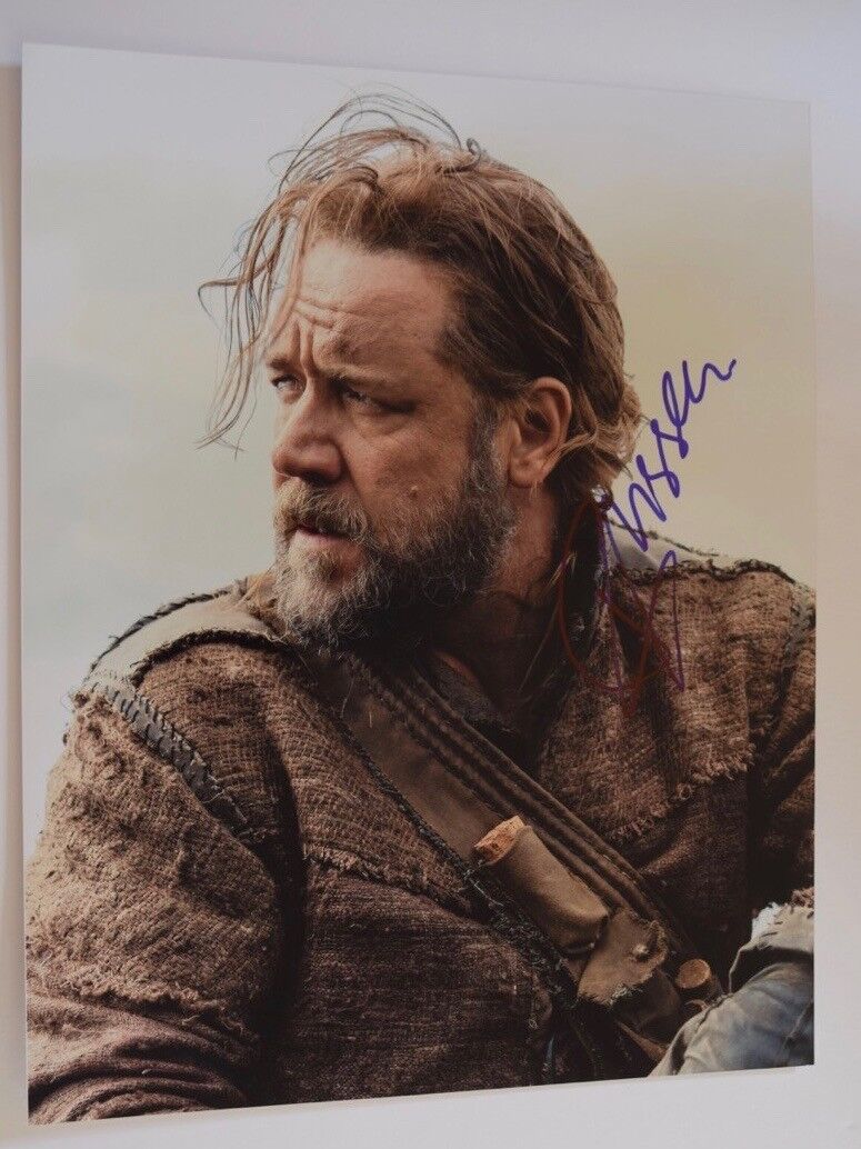 Russell Crowe Signed Autographed 11x14 Photo Poster painting GLADIATOR COA VD