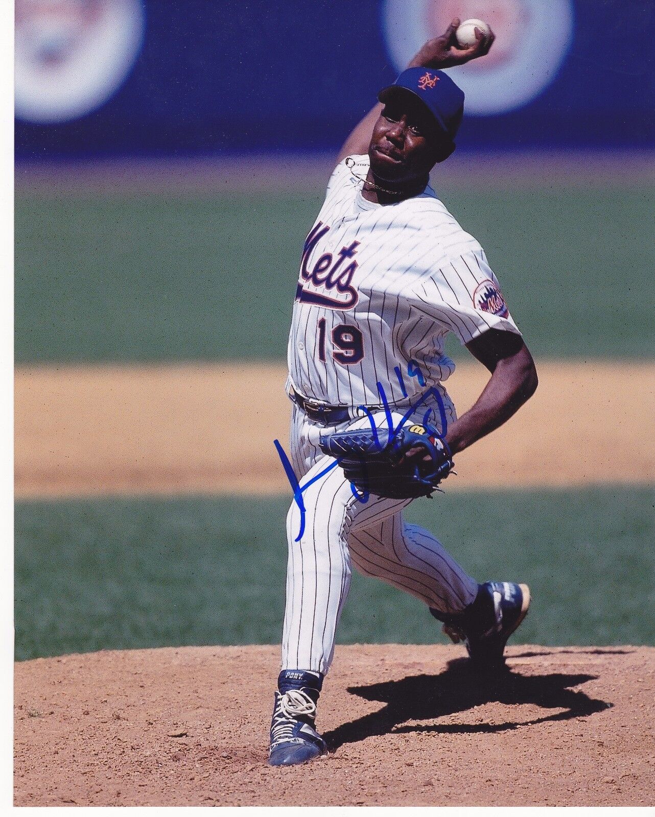 ANTHONY YOUNG NEW YORK METS ACTION SIGNED 8X10