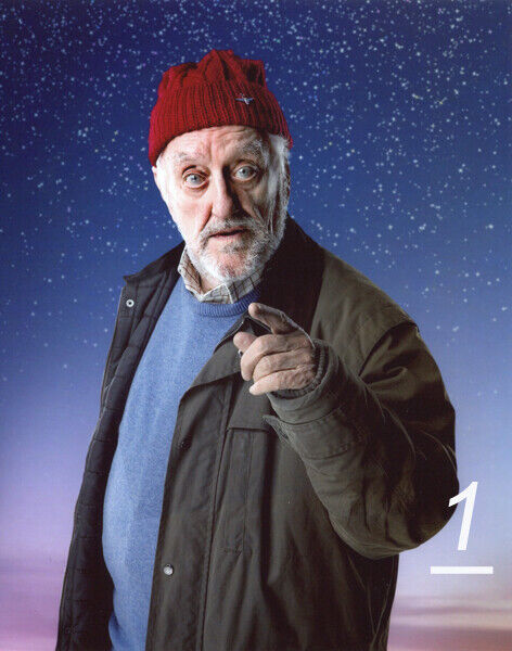 Bernard Cribbins Signs For You - Choice of 12 TV/Film Photo Poster paintings - OFFER #1