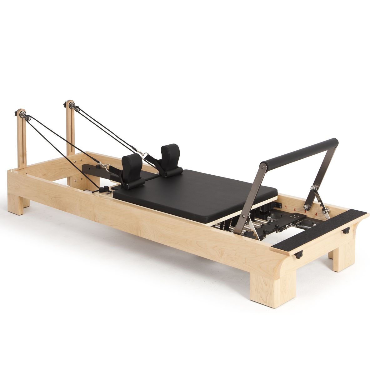 Pilates Studio Wood reformer - Elina Pilates