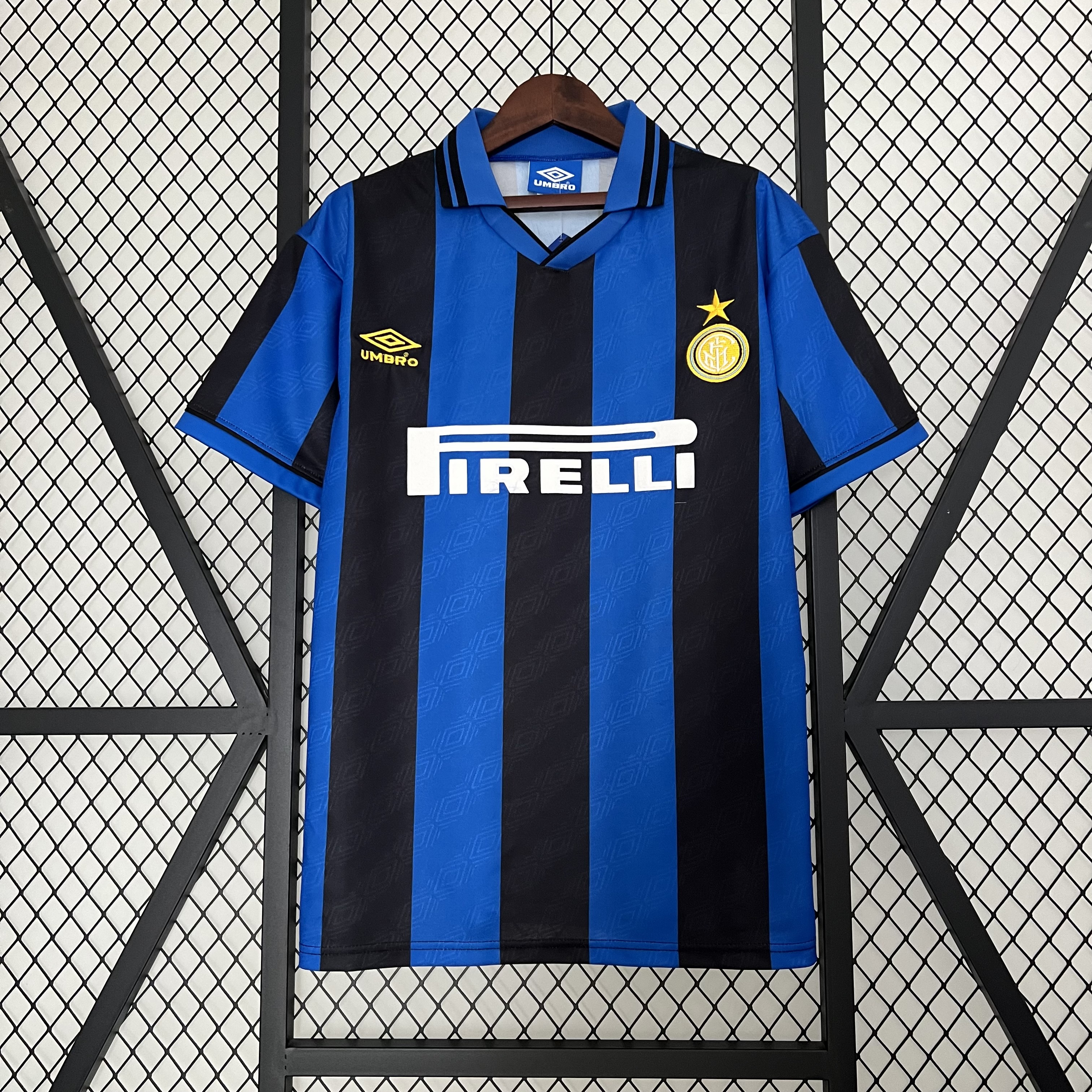 Retro Inter Milan 1995-96 Home Stadium Jersey