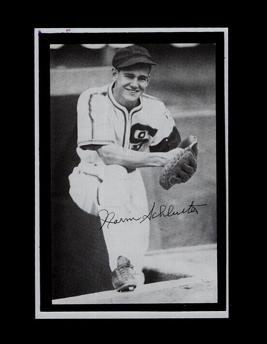 1938 NORM SCHLUETER-CHICAGO WHITE SOX VINTAGE AUTOGRAPHED Photo Poster painting-(d.2004)