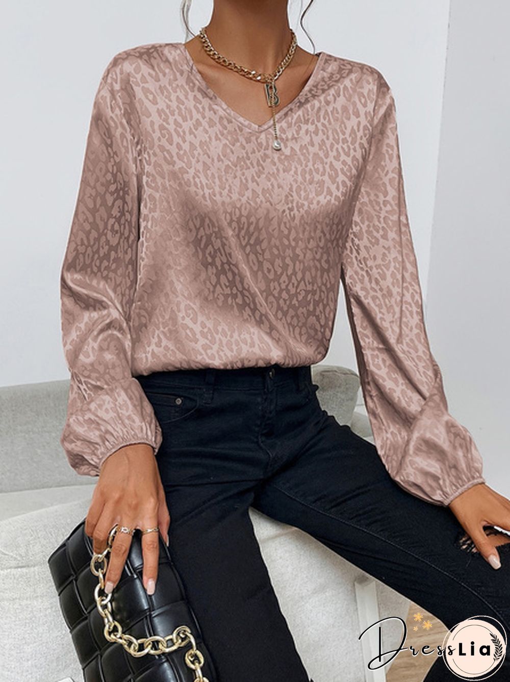 XS-8XL Spring Summer Tops Plus Size Fashion Clothes Women's Casual Long Sleeve Shirts Leopard Printed Chiffon Blouses Ladies Deep V-neck Loose T-shirts