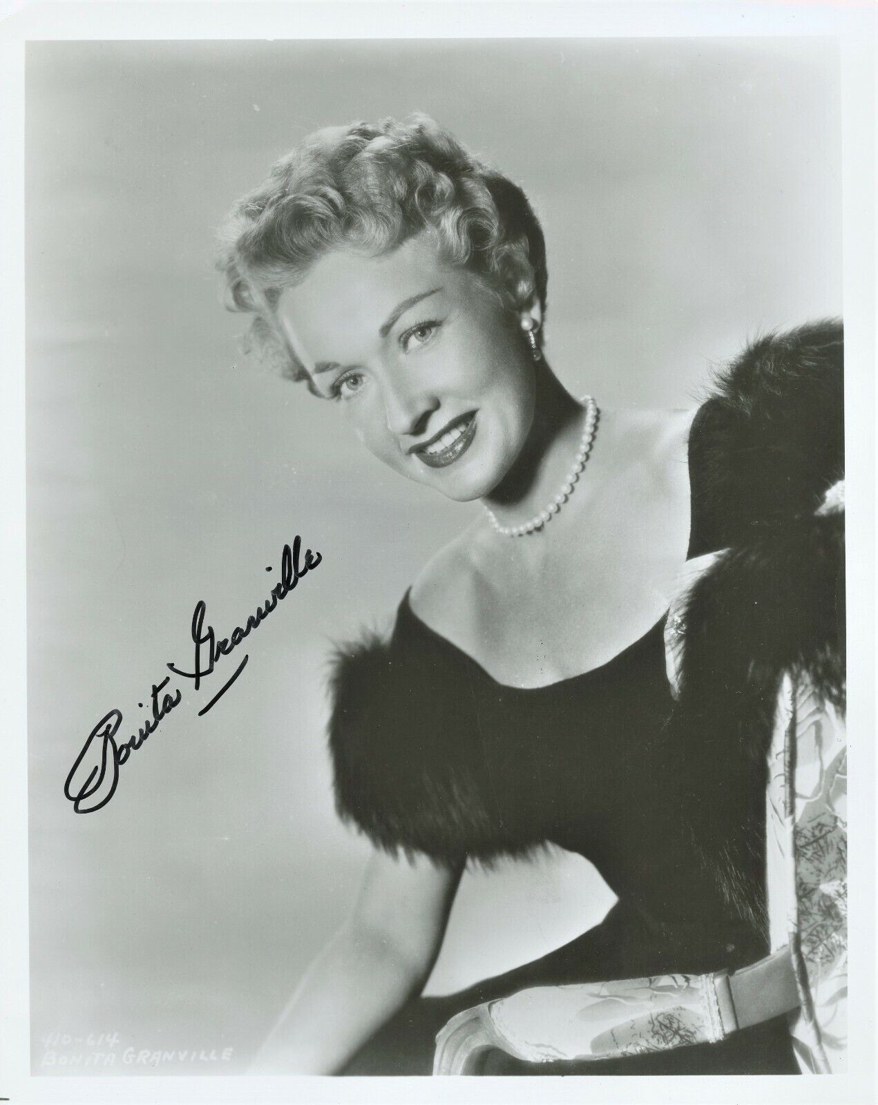 Pretty BONITA GRANVILLE Signed Photo Poster painting