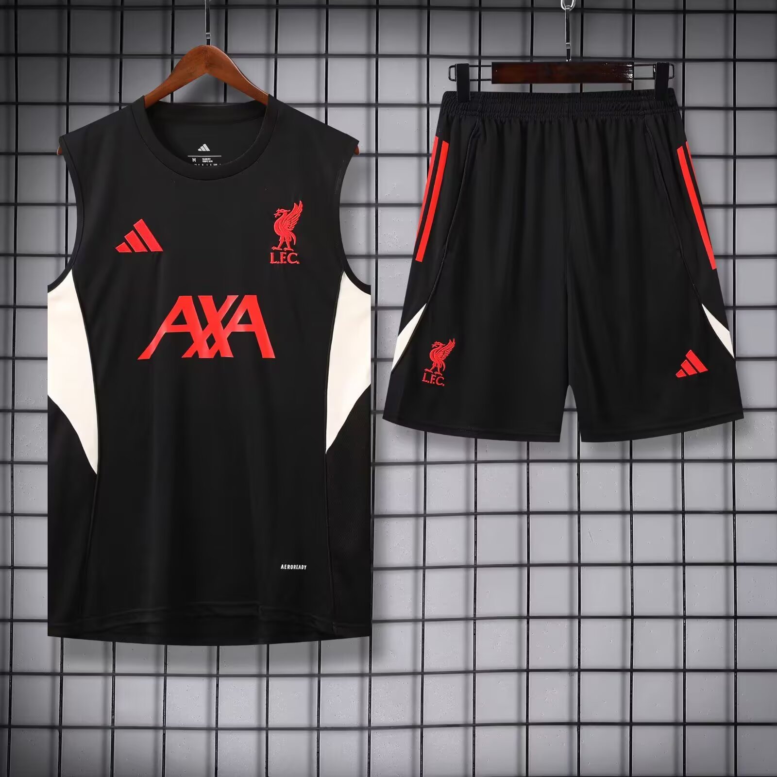 2025/2026-TRA-LIV-SLV-F-B02054