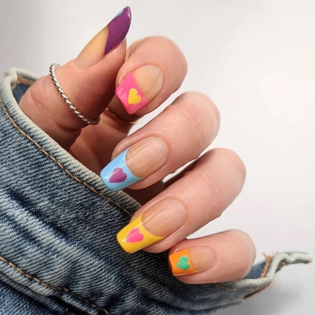 24pcs Rainbow French Heart Fake Nails Full cover Fake Nails Glue DIY Manicure Nail Art Tools