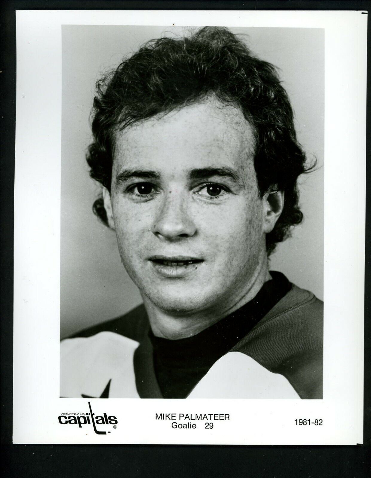 Mike Palmateer Washington Capitals team issued 1981 Press Photo Poster painting