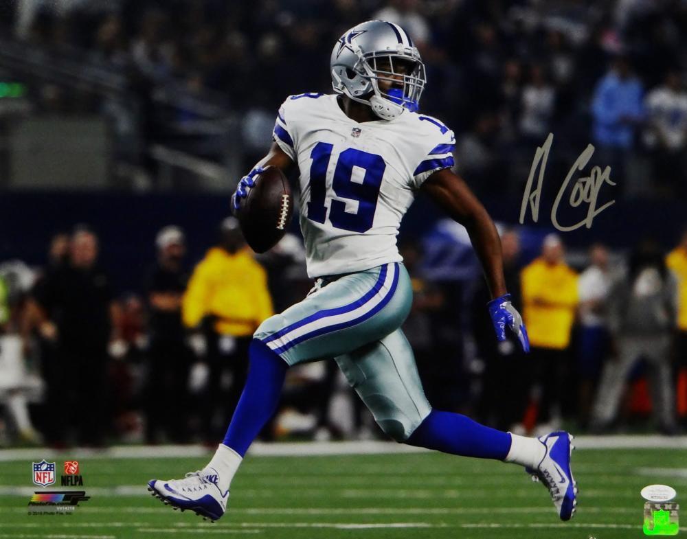 Amari Cooper Autographed Dallas Cowboys 16x20 Looking Backward PF Photo Poster painting- JSA W A