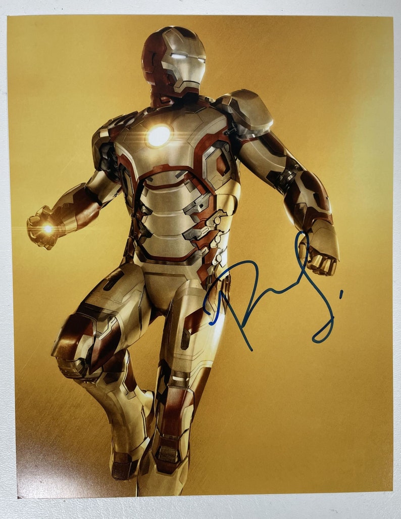 Robert Downey Jr. Signed Autographed Iron Man