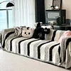 🛋️ COUVERTURE DE CANAP&Eacute; EN CHENILLE &Agrave; RAYURES &ndash; PROTECTION & &Eacute;L&Eacute;GANCE!