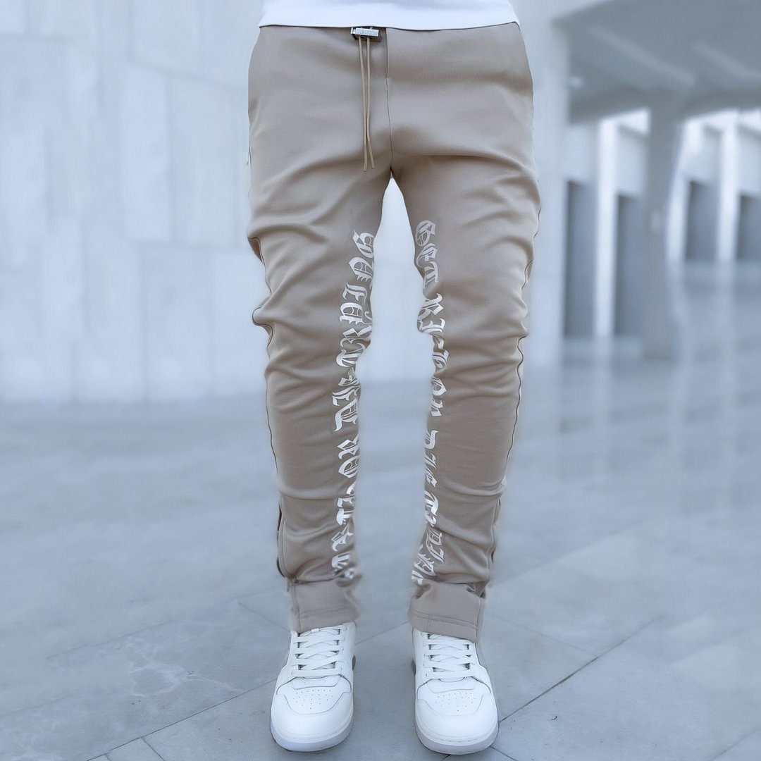 Slim-fit trousers with side pattern street slits
