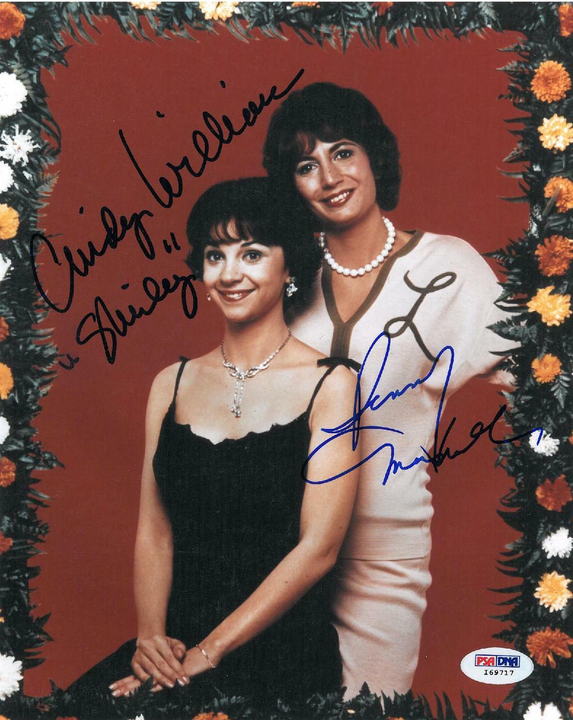 Penny Marshall/Cindy Williams Signed Laverne&Shirley 8x10 Photo Poster painting PSA/DNA #I69717