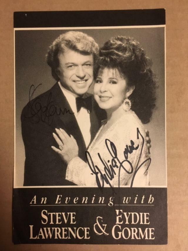 Steve Lawrence & Eydie Gorme Signed 8x5 1/4 Postcard Style Photo Poster painting with COA