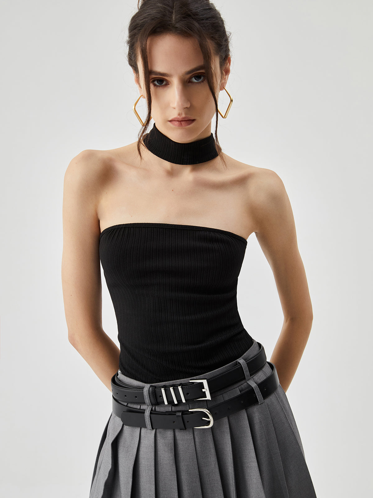 Llyge Slinky Solid Halter Top llyge
