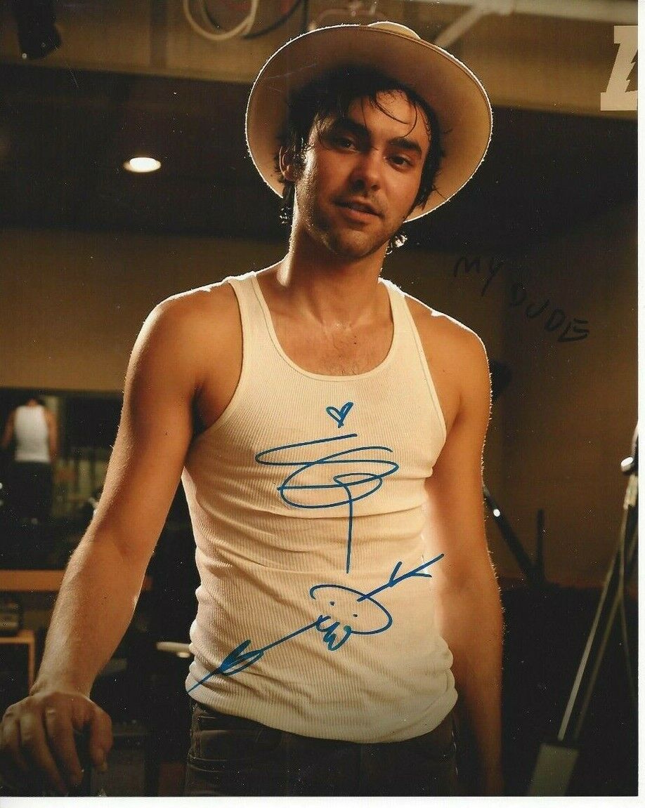 Shakey Graves Autographed 8x10 Dearly DepartedC463