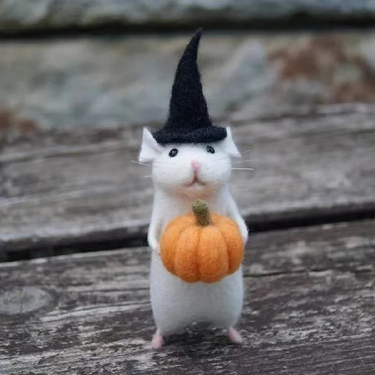 ⏰LAST DAY -50% OFF🔥Handmade Halloween Mouse With A Pumpkin