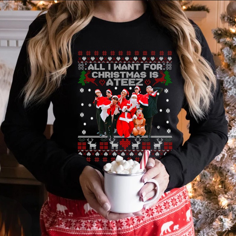 ATEEZ Christmas Photo Sweatshirt