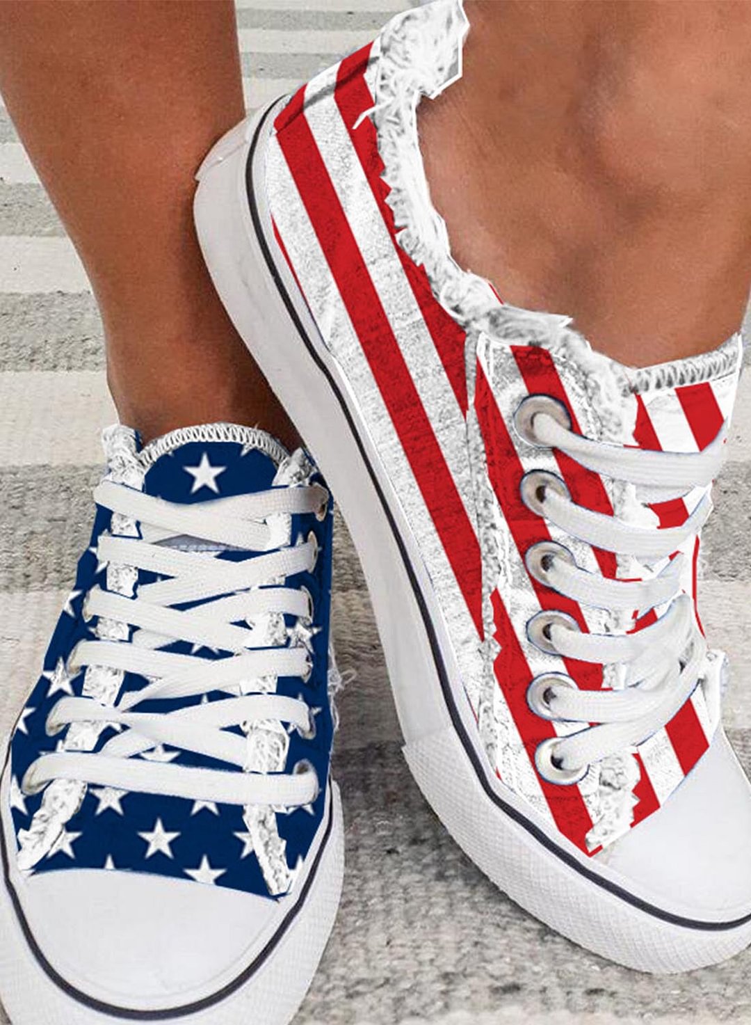 Women's Star Striped Canvas Shoes - Casual Low Lace Up Canvas Sneakers